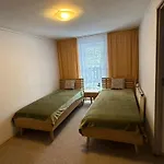 Сasa de vacaciones Dom Pod Kalenica Jugów